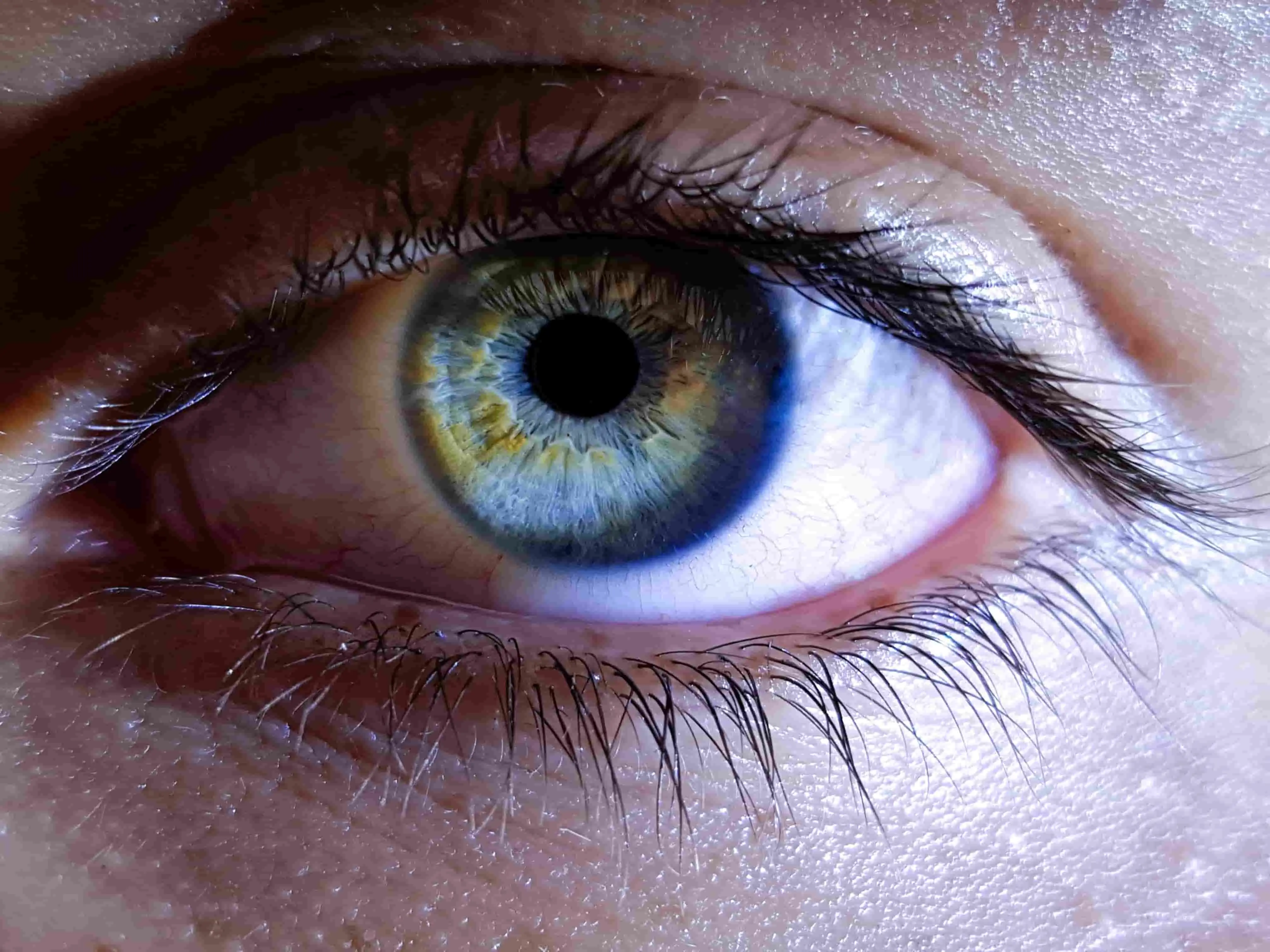 10 Essential Eye Care Tips to Protect Your Vision in 2025 featured image